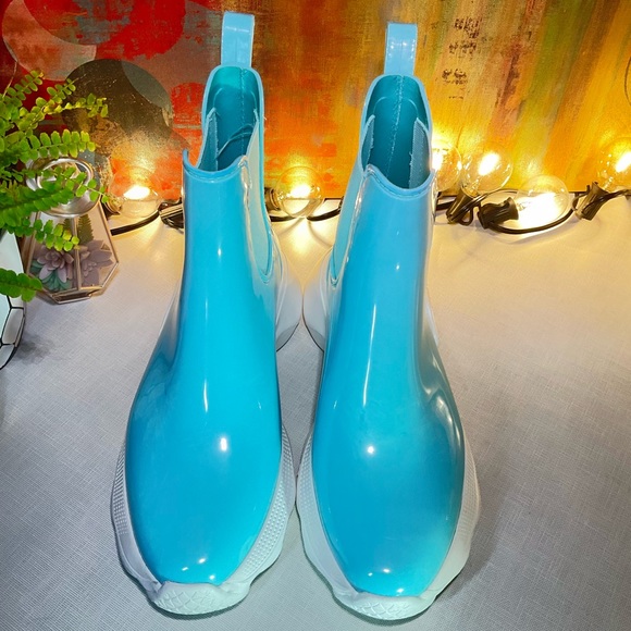 Kenneth Cole New York Women's Rain Boot, Turquoise, 7 US - Picture 2 of 11